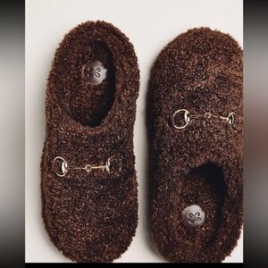 Anthropology Sherpa Fleece But Scuff SlipMaeve Slip-On Slippers with Rubber Sole